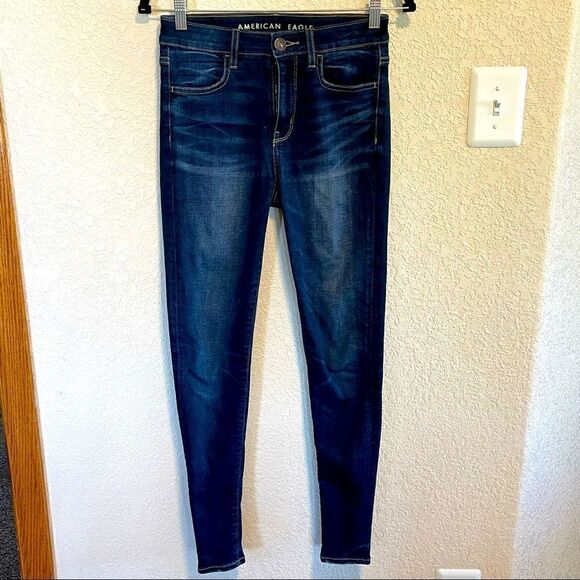 American Eagle Outfitters- High Rise Jegging - Size 2 - Picture 2 of 9